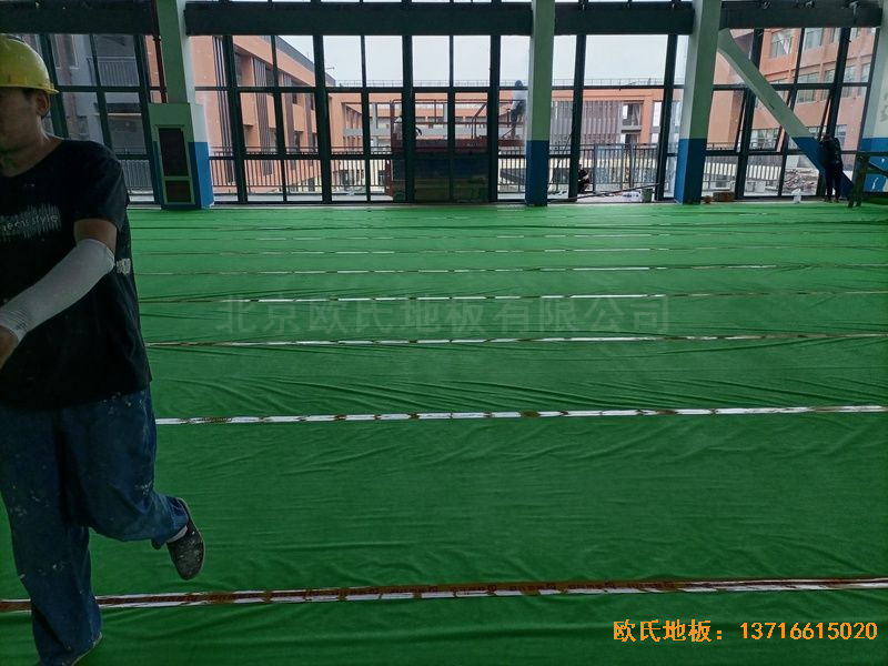 ���K���w����·�W(xu��)У�\(y��n)��ľ�ذ���b����