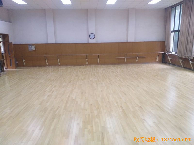 �����赸�W(xu��)Ժ�\�ӵذ���O(sh��)����