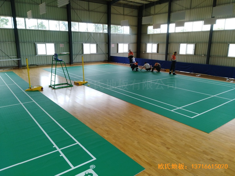 �Ͳ����׃�(n��i)����ë���^�\(y��n)�ӵذ尲�b����4