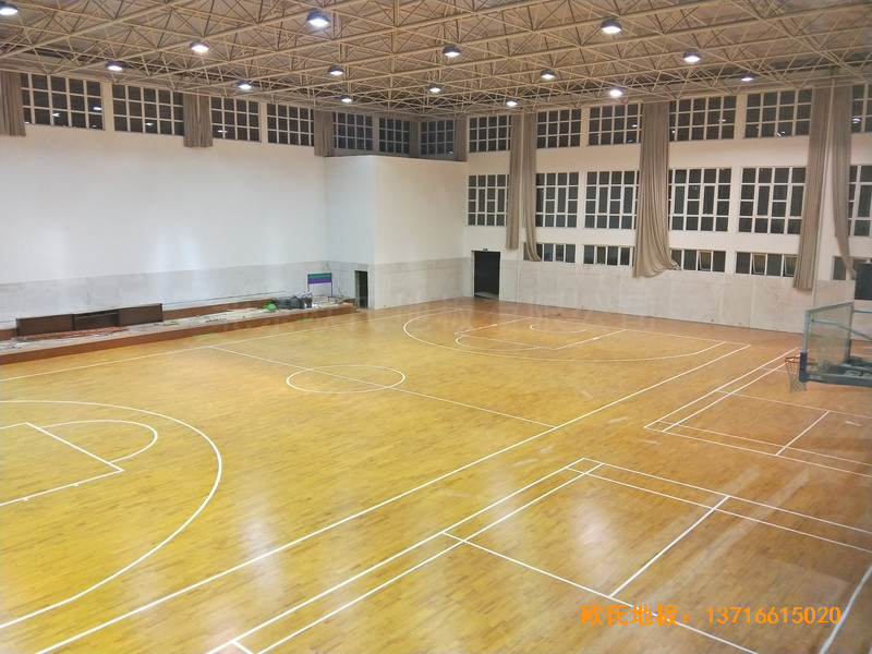 ���K���w����֧꠻@���^�w���ذ尲�b����5
