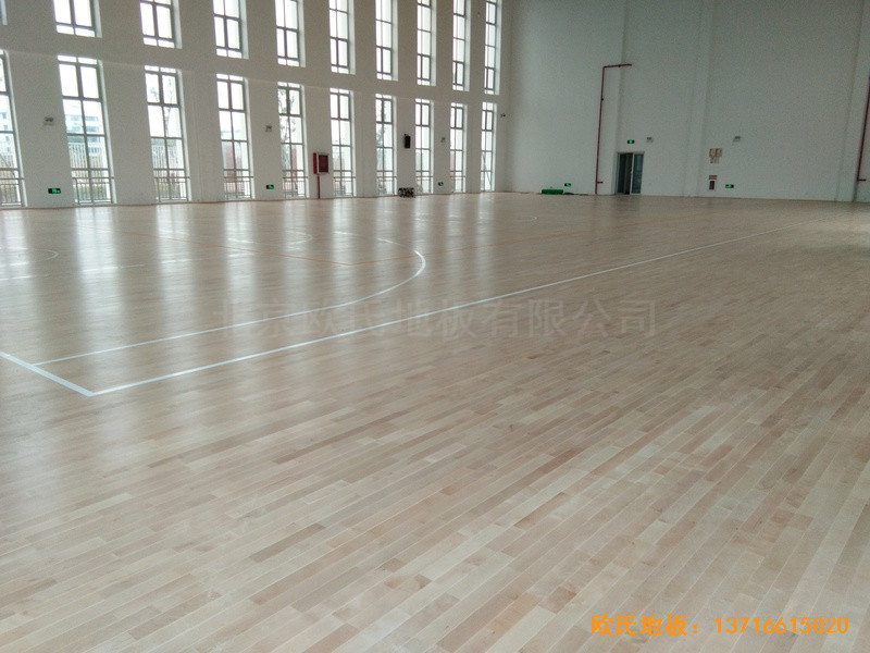 �㽭�؎Xʯ���^����С�W�@���^�w��ľ�ذ尲�b����2