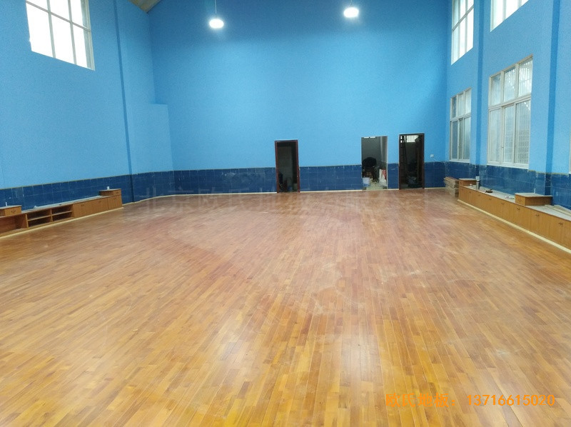 ���ϊ���н��O(sh��)�y����ë���^�w���ذ���b����4