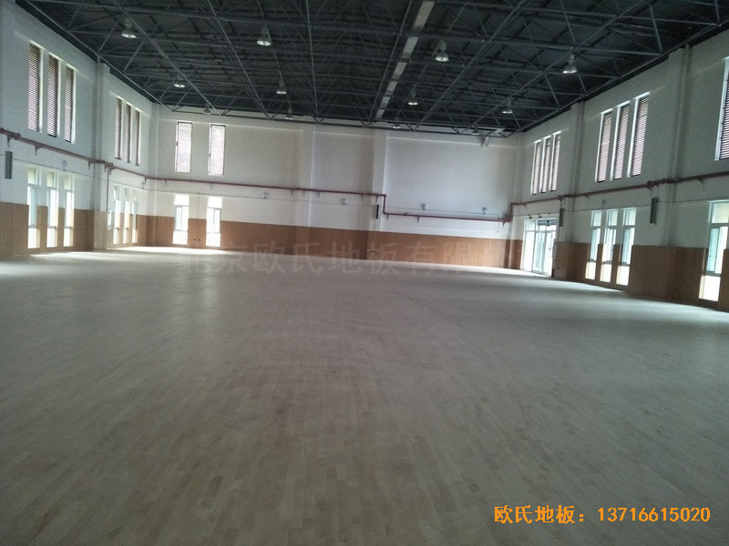 ���ϴ�W(xu��)�A�ϳ�С�W(xu��)�\(y��n)��(d��ng)�^�w��ľ�ذ尲�b����4