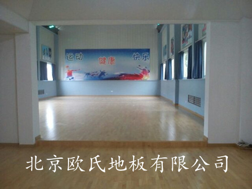 �½������K�䶾���\(y��n)��(d��ng)ľ�ذ�
