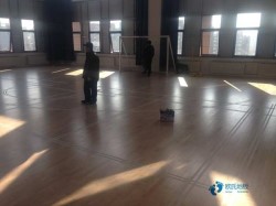 ُ�I�@����صذ�Ʒ���Ă���